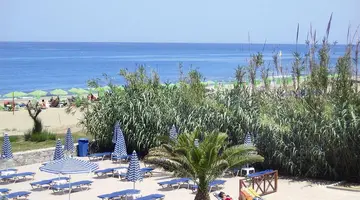 KATHRIN BEACH