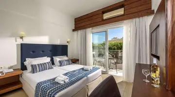 Katrin Hotel and Bungalows
