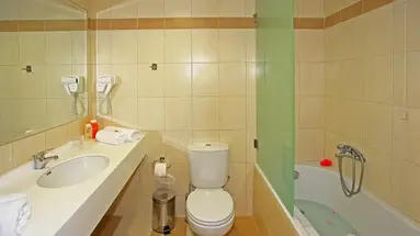 Katrin Hotel and Bungalows