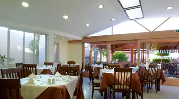 Katrin Hotel and Bungalows