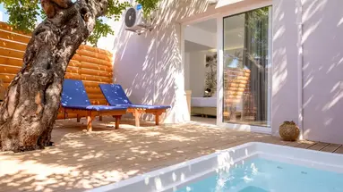 Katrin Hotel and Bungalows