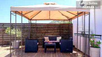Katrin Suites
