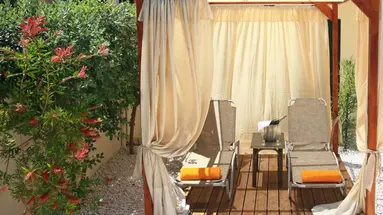 Katrin Suites
