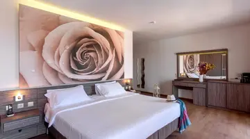 Katrin Suites