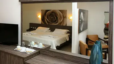 Katrin Suites