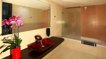 Katrin Suites