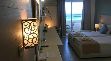 Katsaras Bayside Hotel