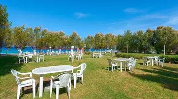 Katsaras Bayside Hotel
