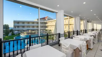 Katsaras Bayside Hotel