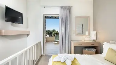 Kavos Hotel