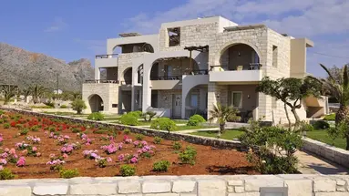 Kavos Hotel