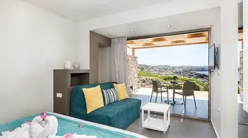 Kavos Hotel