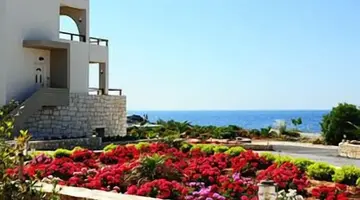 Kavos Hotel