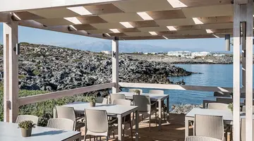 Kavos Hotel