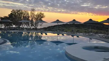 Kavos Hotel