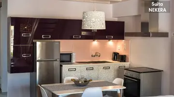 Kavos Plaza Hotel