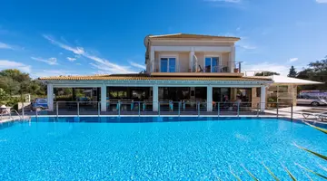 Kavos Plaza