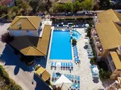 Kavos Plaza