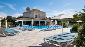 Kavos Plaza