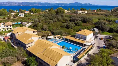 Kavos Plaza