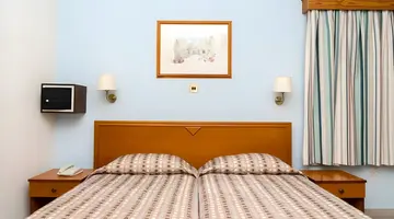 Kefalos Damon Hotel Apartments