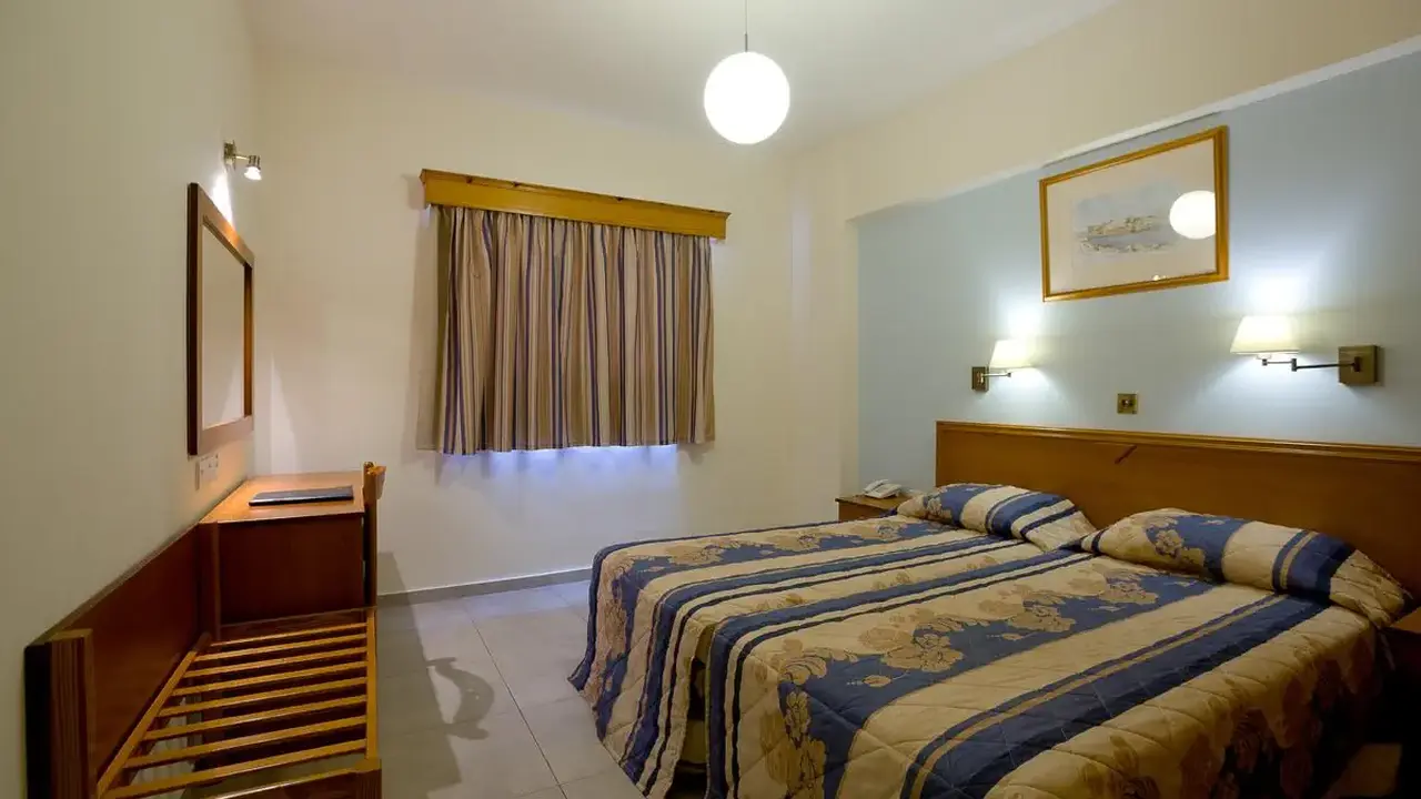 Kefalos Damon Hotel Apartments
