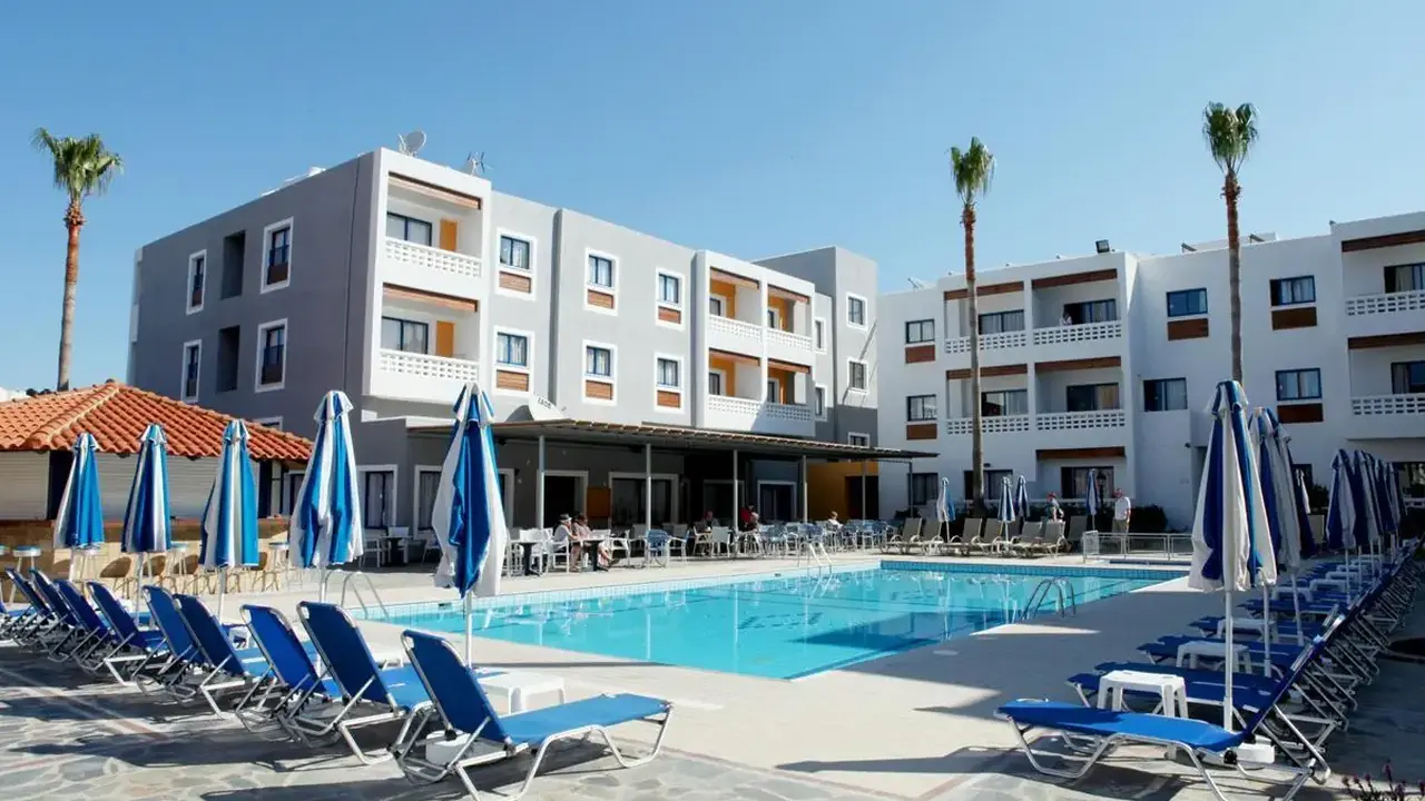 Kefalos Damon Hotel Apartments