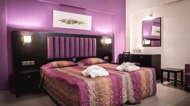 Kefalos Damon Hotel Apts