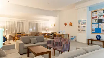 Kefalos Damon Hotel Apts