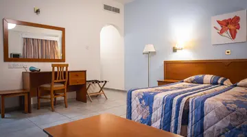Kefalos Damon Hotel Apts