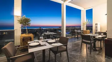Kefalos Damon Hotel Apts