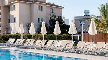 Kefalos Damon Hotel Apts