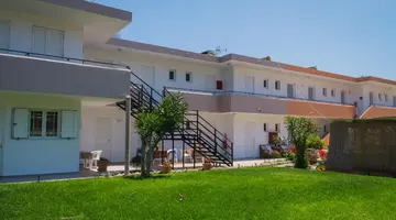 Kefalos Studios Anthoula