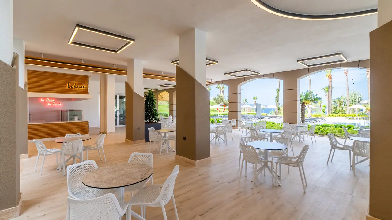 KEFALUKA RESORT