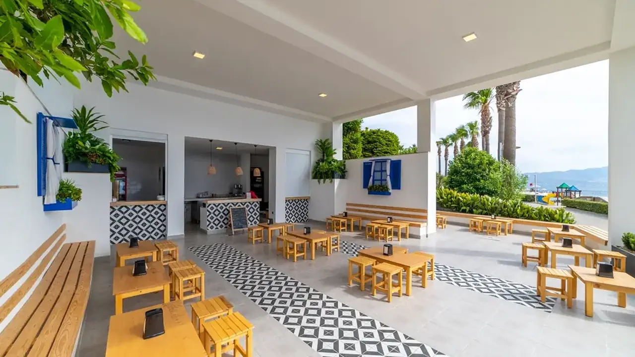 KEFALUKA RESORT