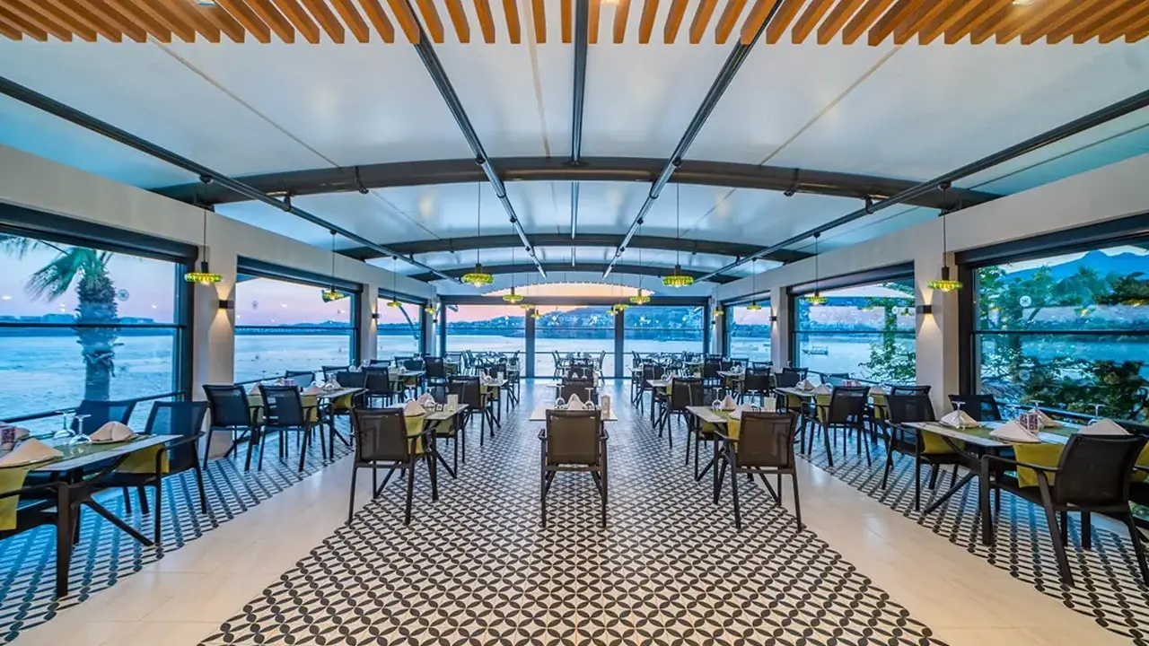KEFALUKA RESORT