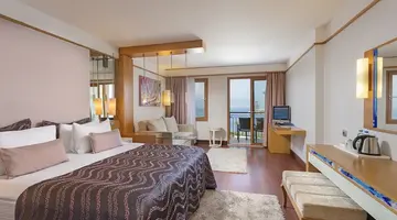 KEFALUKA RESORT