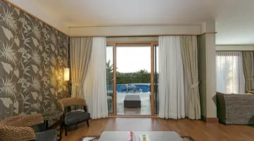 KEFALUKA RESORT