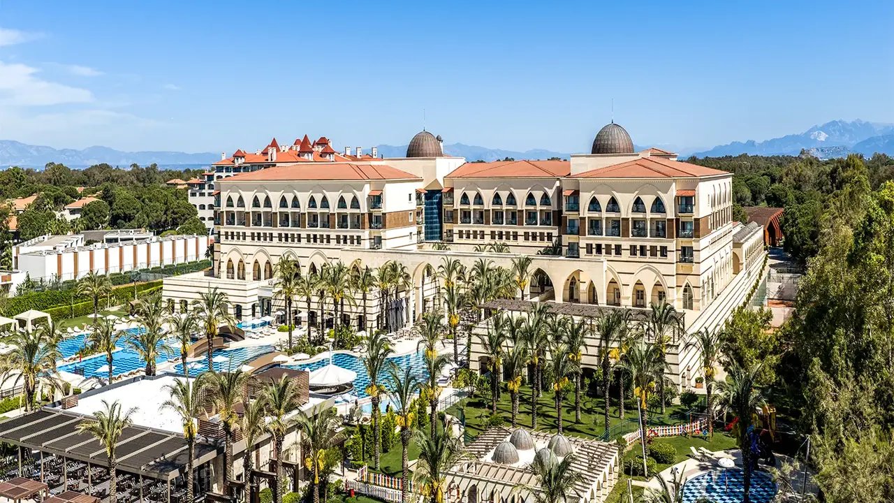 Kempinski Hotel The Dome