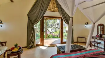 Kena Beach Hotel