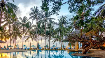 Kenijskie trio + Bamburi Beach 