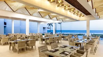 Kenijskie trio + Bamburi Beach