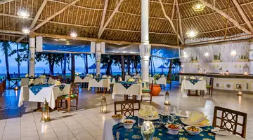 Kenijskie trio + Neptune Village Resort
