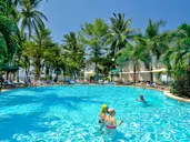Kenijskie trio+ Travellers Beach Hotel & Club