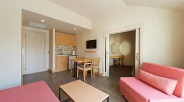 KENTIA APART HOTEL