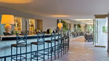 KENTIA APART HOTEL