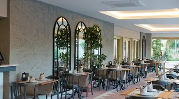 KENTIA APART HOTEL