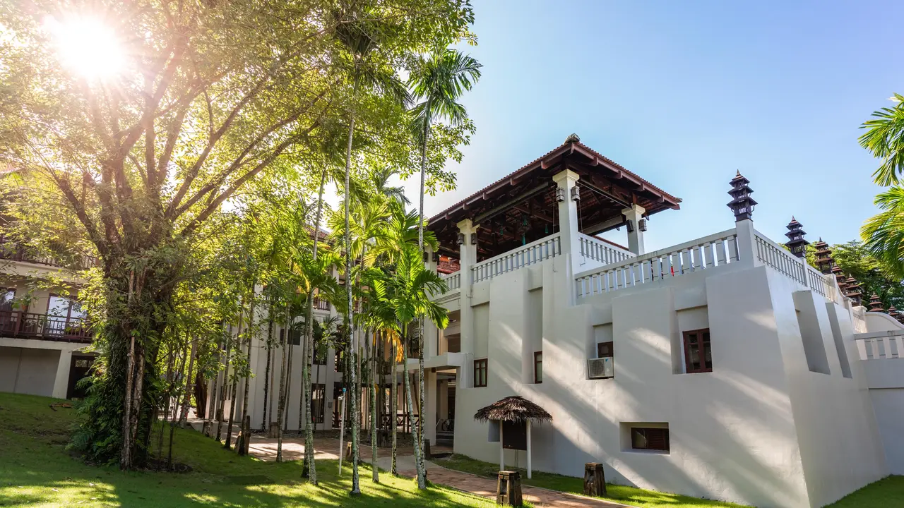 KHAOLAK LAGUNA RESORT