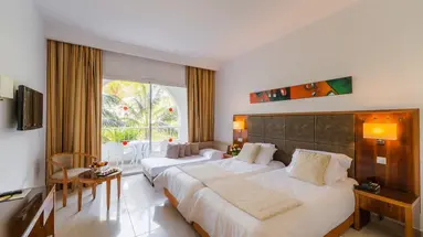 Khayam Garden Beach & SPA