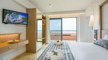 Kiani Beach Resort Family